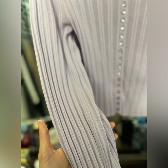 MANGO Ribbed Viscose Balloon Sleeve button Cardigan in purple - Picture 5 of 10